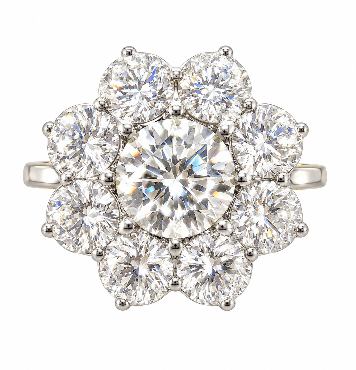 Vista frontal de anillo de roseta en oro blanco con diamantes