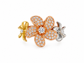 Anillo de tres flores en oro rosa, amarillo y blanco con circonitas