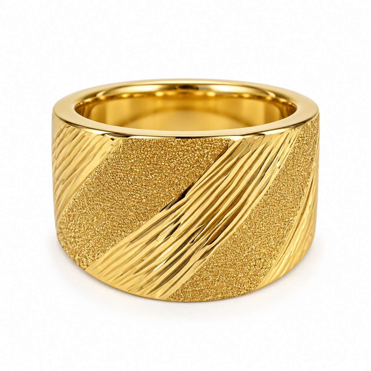 Anillo ancho texturizado en oro de 18K · Electroforming