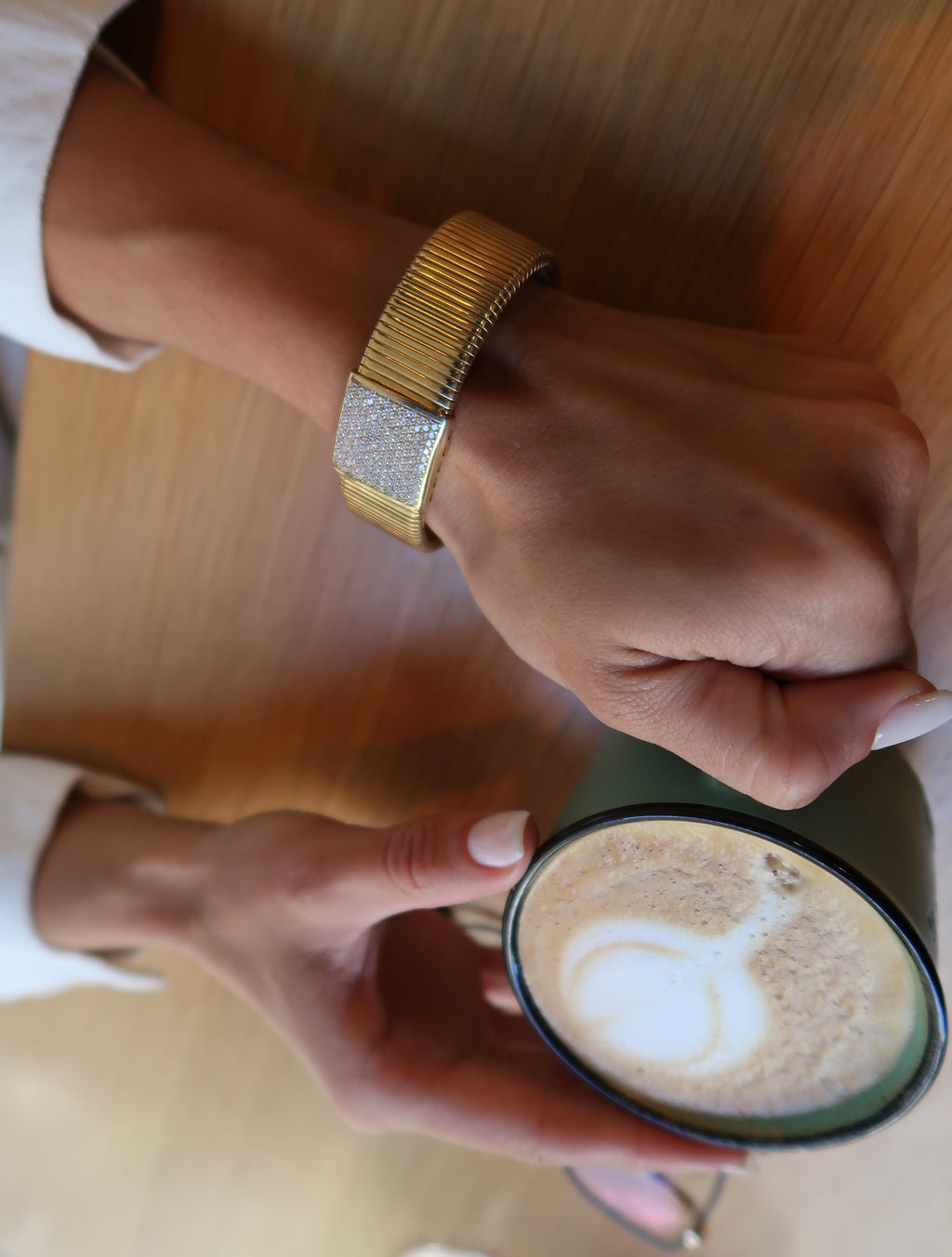 PULSERA  LISA